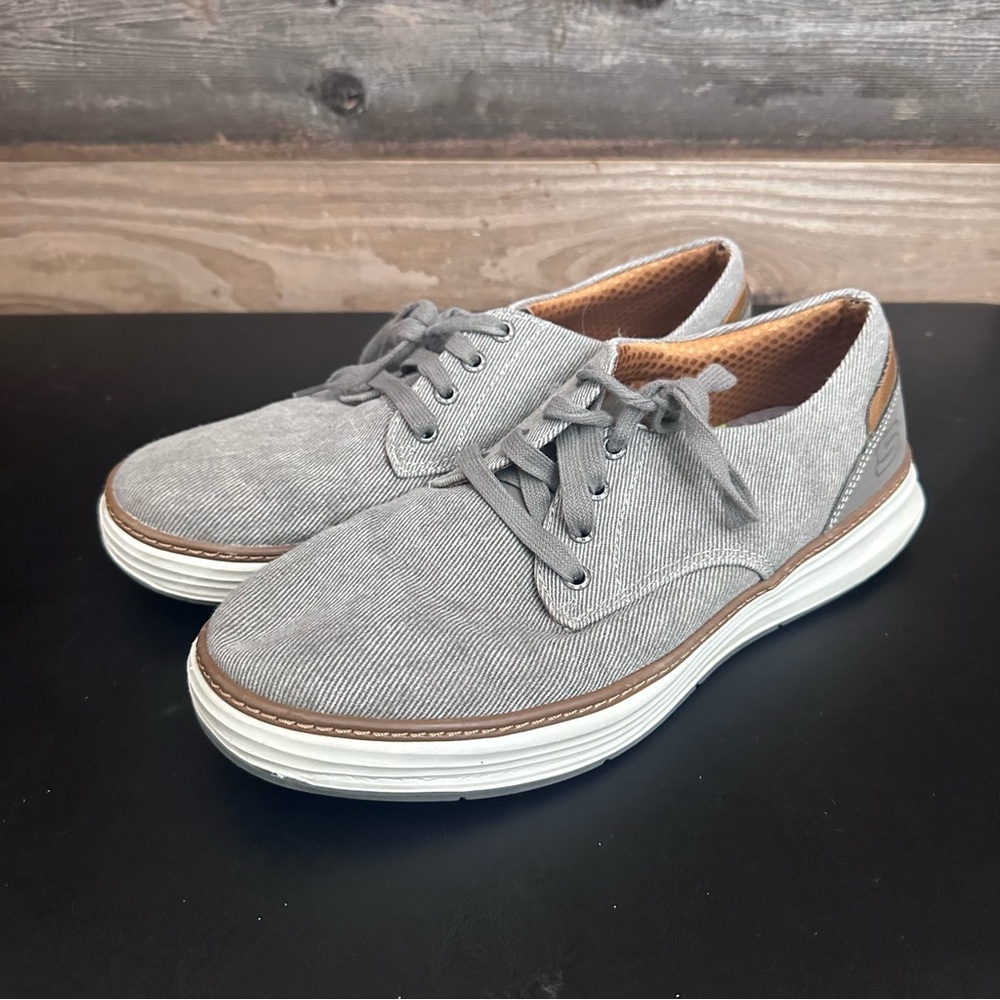 Skechers Mens Moreno Canvas Oxford Shoes 10.5 Business Casual Memory Foam Insole
